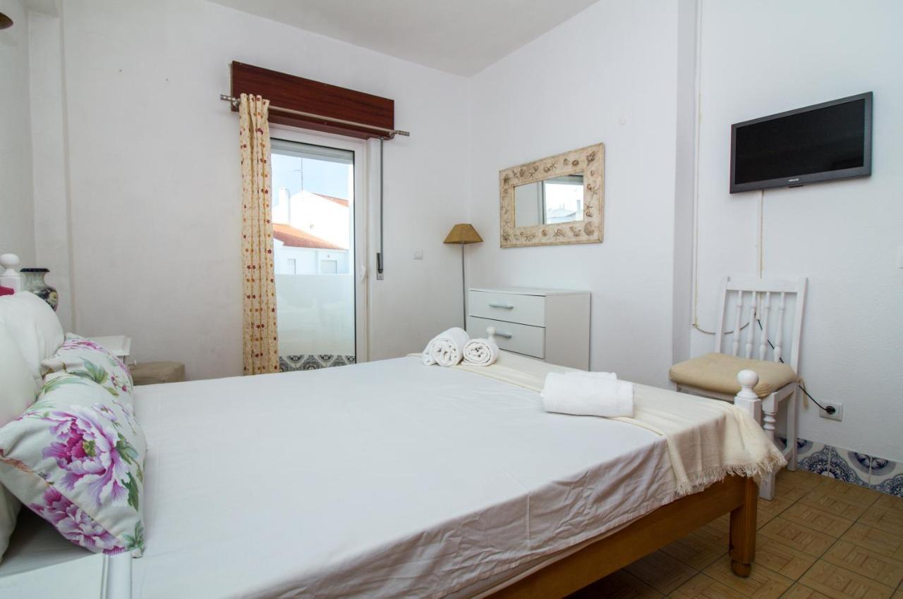 Ocean View Apartment - Pool And Sea View & Albufeira Center Esterno foto