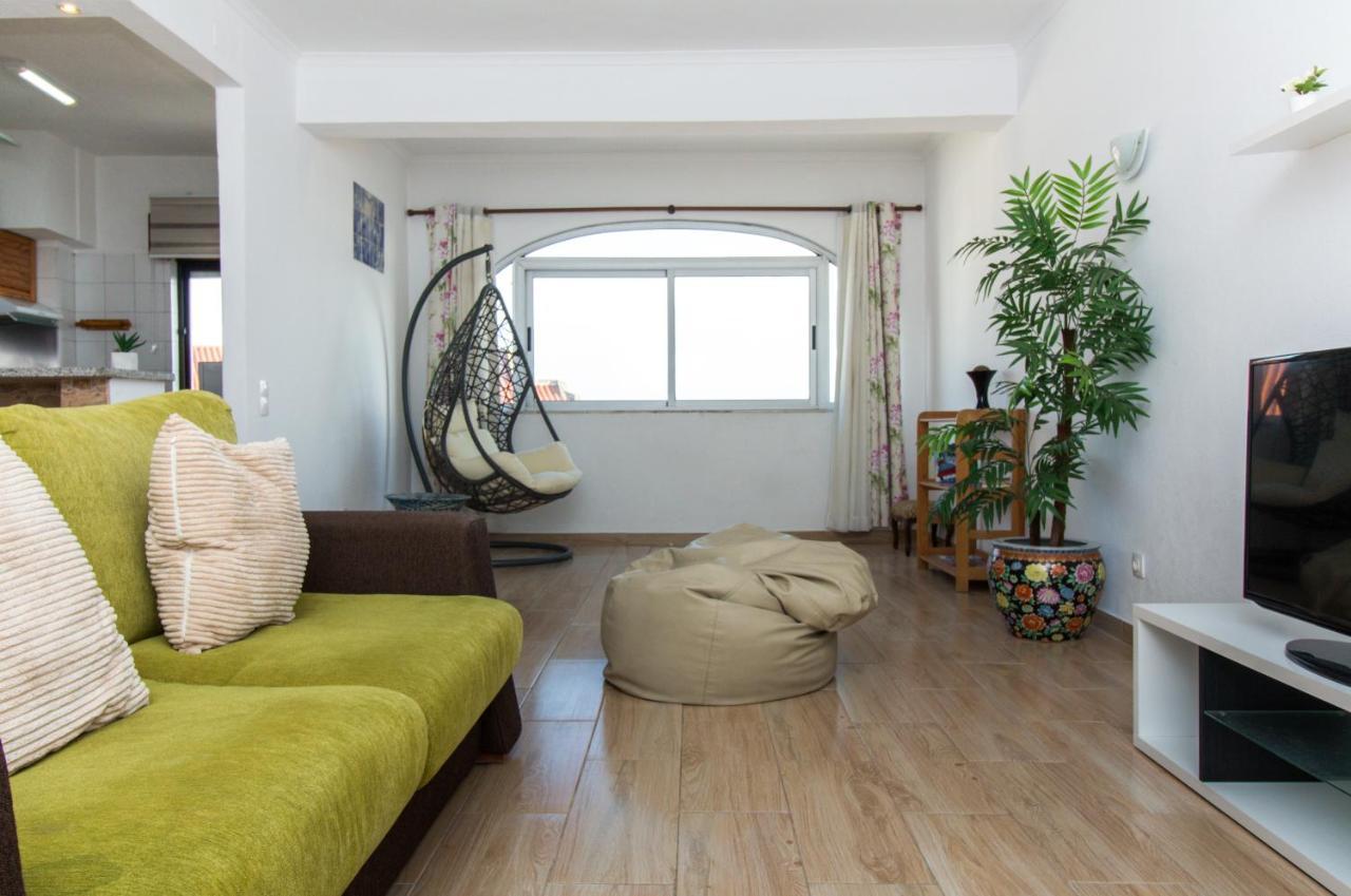 Ocean View Apartment - Pool And Sea View & Albufeira Center Esterno foto